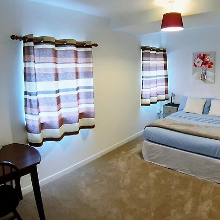 Family Rooms - Cork Centre City Κορκ Δωμάτιο φωτογραφία